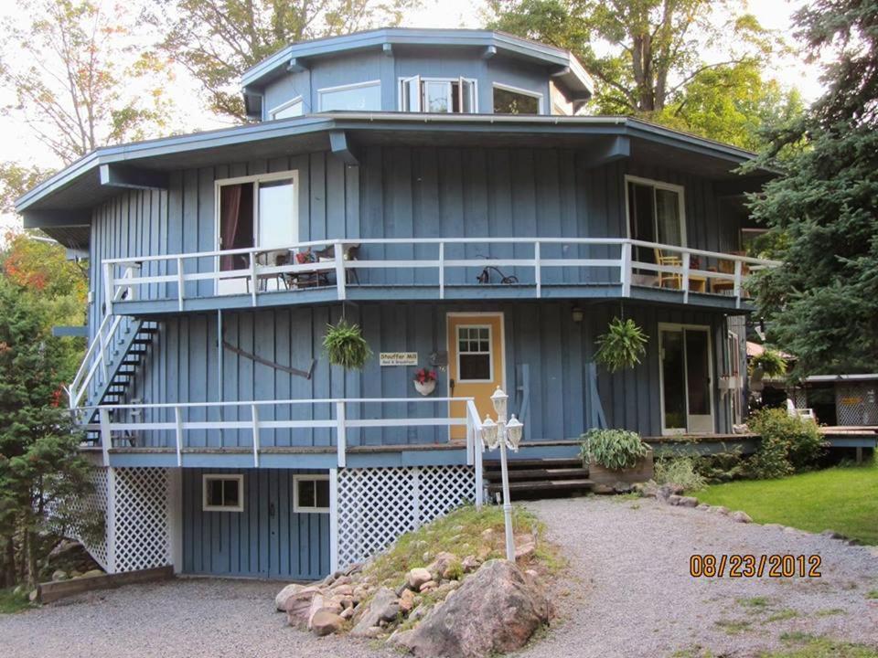 Stouffermill Bed & Breakfast Algonquin Highlands Exterior photo
